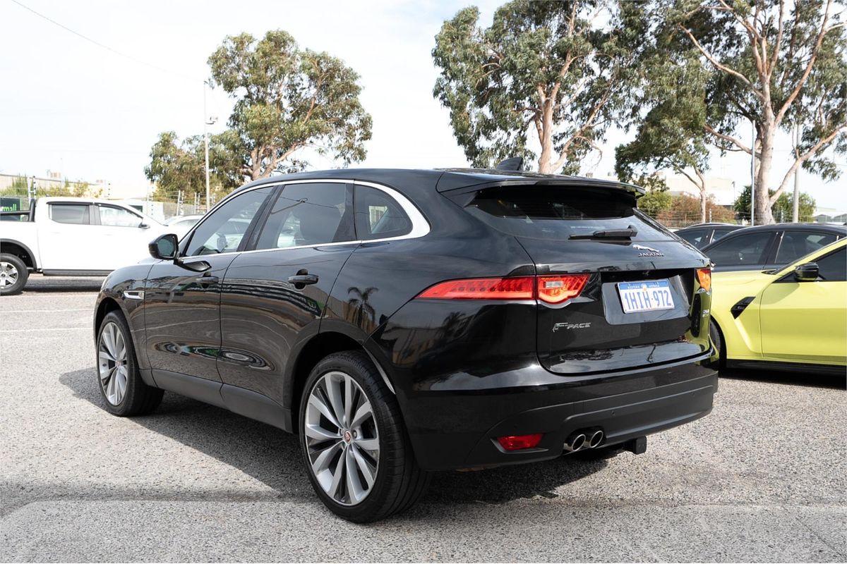 2016 Jaguar F-PACE 20d Prestige X761