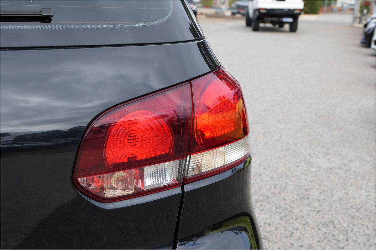 2011 Volkswagen Golf GTI VI