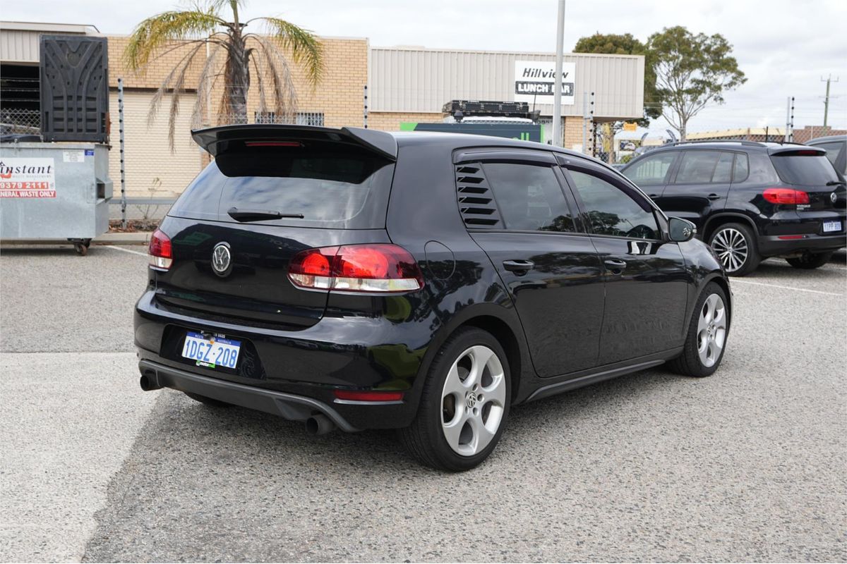 2011 Volkswagen Golf GTI VI