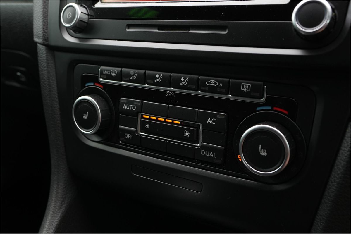 2011 Volkswagen Golf GTI VI