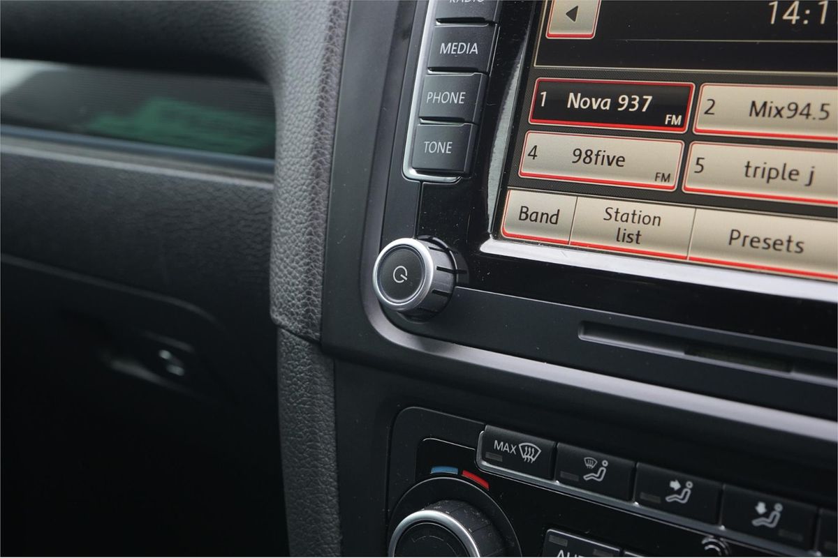 2011 Volkswagen Golf GTI VI