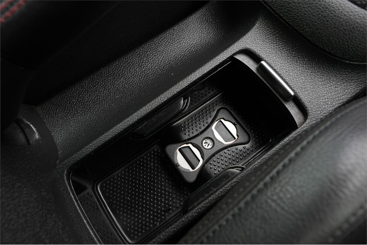 2011 Volkswagen Golf GTI VI