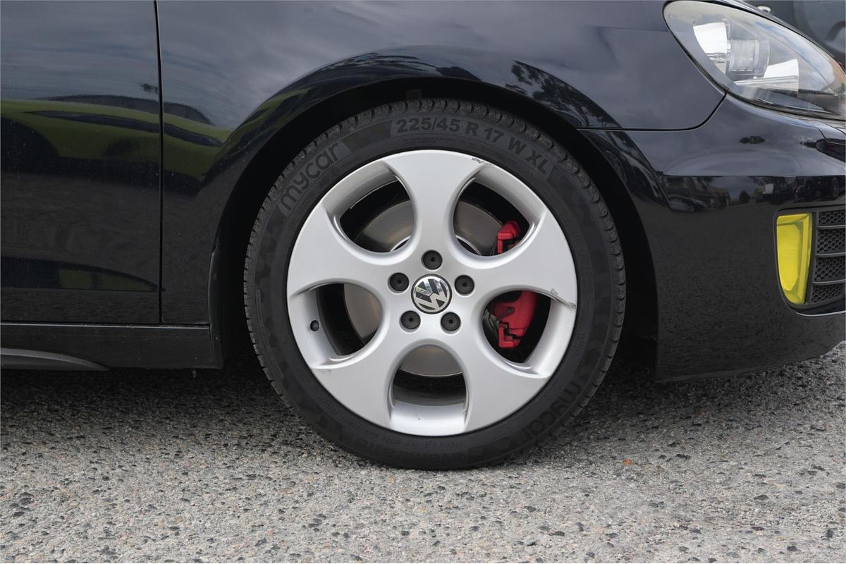 2011 Volkswagen Golf GTI VI
