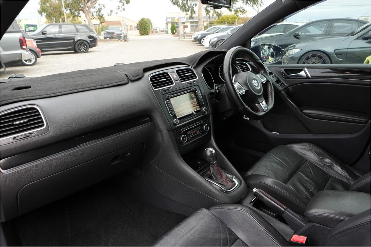 2011 Volkswagen Golf GTI VI