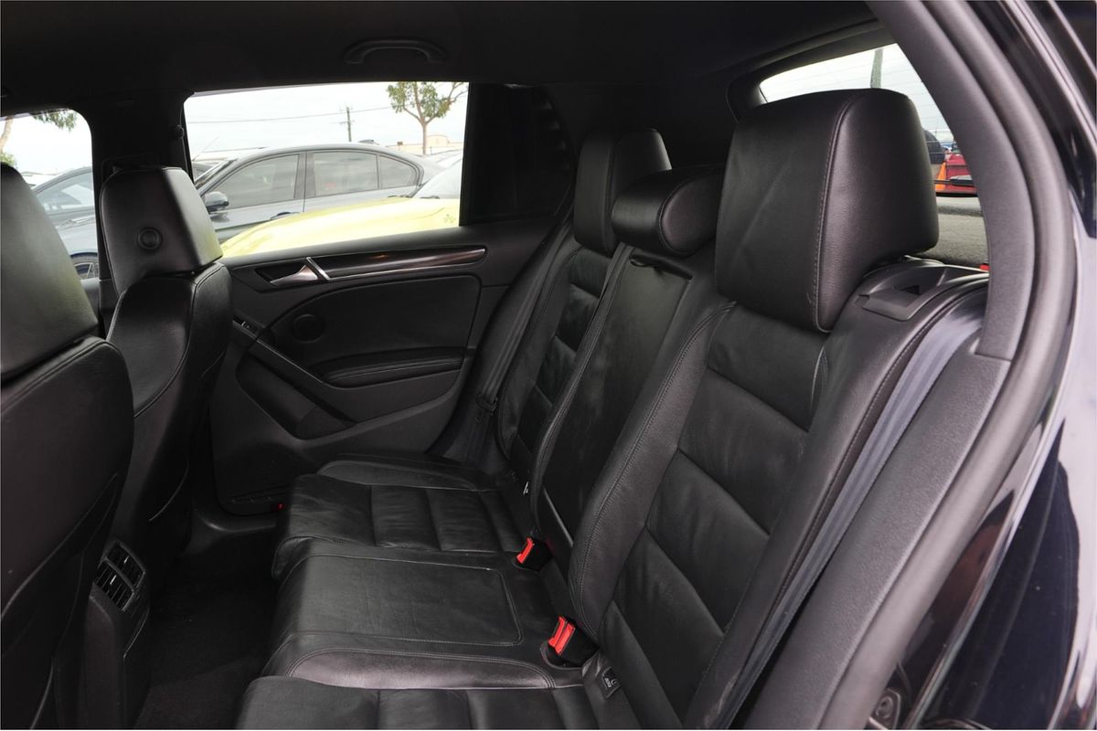 2011 Volkswagen Golf GTI VI