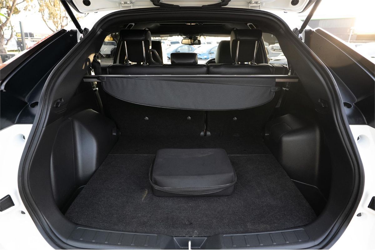 2023 Mitsubishi Eclipse Cross PHEV Exceed YB