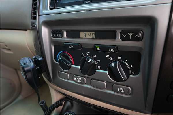 2006 Toyota Landcruiser VX UZJ100R