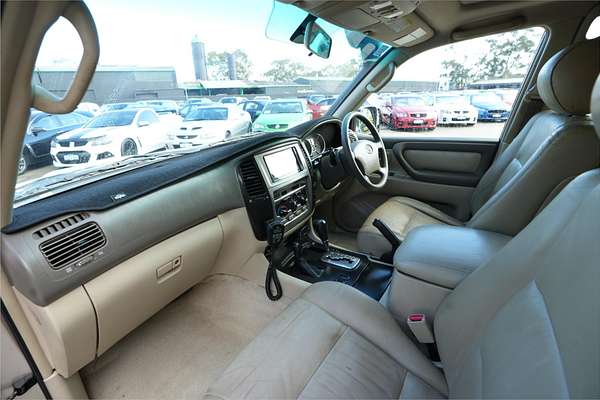 2006 Toyota Landcruiser VX UZJ100R