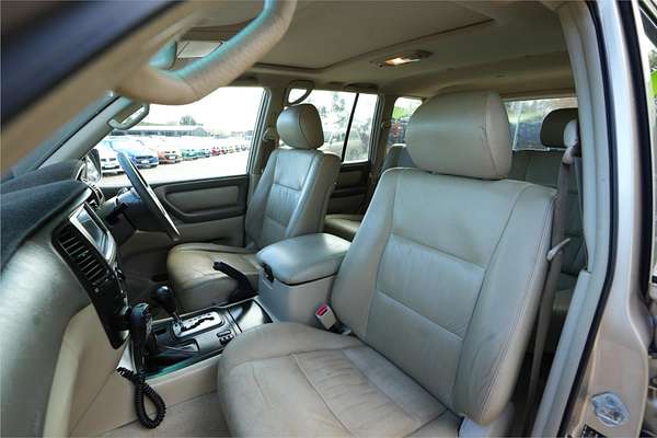 2006 Toyota Landcruiser VX UZJ100R