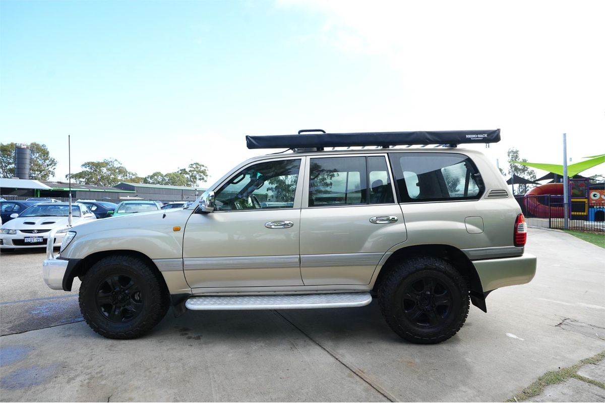 2006 Toyota Landcruiser VX UZJ100R