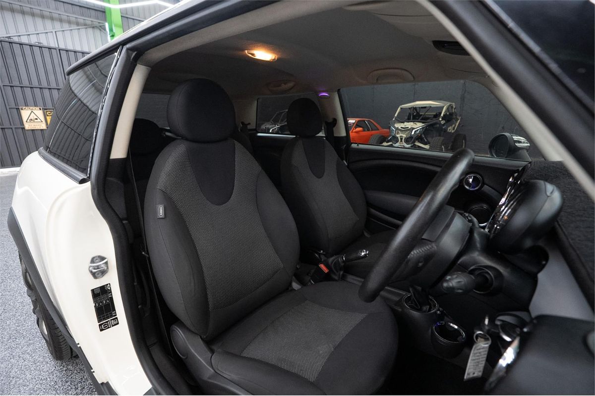 2012 MINI Cooper RAY R56 MY12