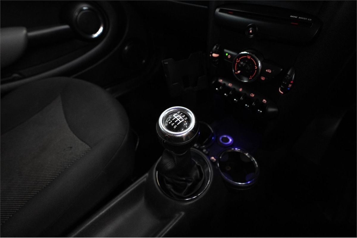 2012 MINI Cooper RAY R56 MY12