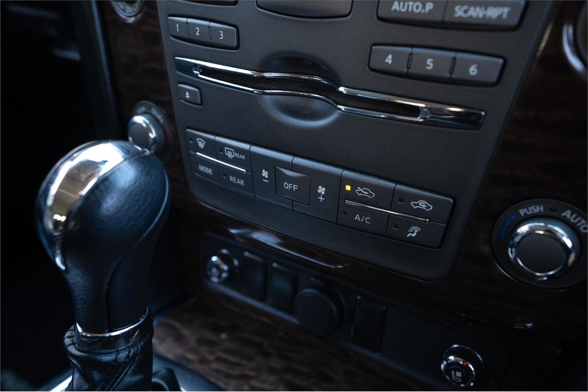 2015 Nissan Patrol Ti-L Y62