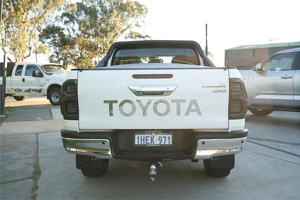 2020 Toyota Hilux SR5 GUN126R 4X4