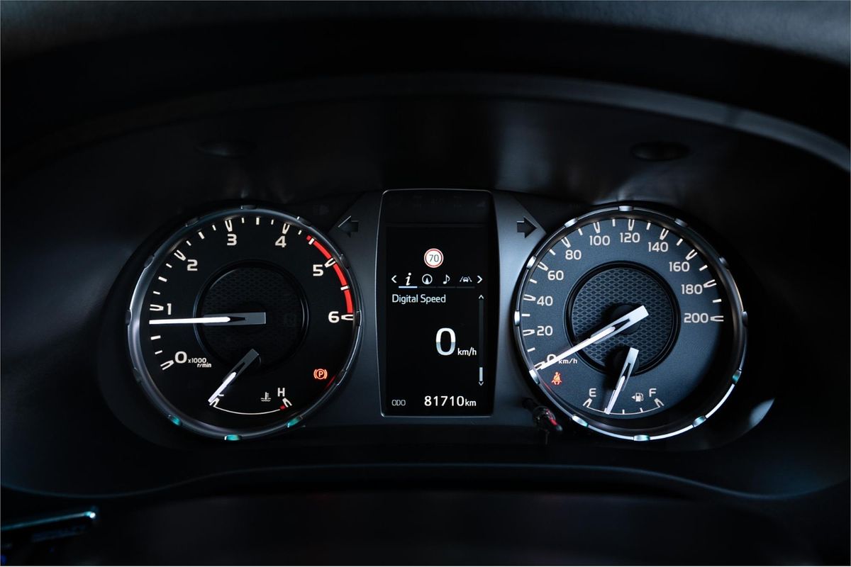 2020 Toyota Hilux SR5 GUN126R 4X4
