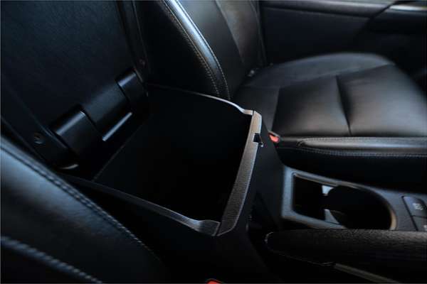 2020 Toyota Hilux SR5 GUN126R 4X4