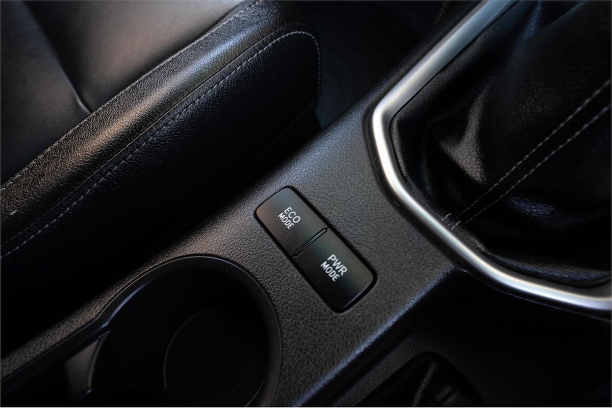 2020 Toyota Hilux SR5 GUN126R 4X4