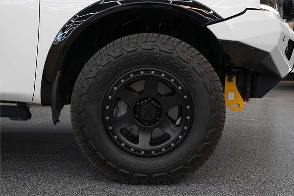 2022 Nissan Patrol Ti Y62