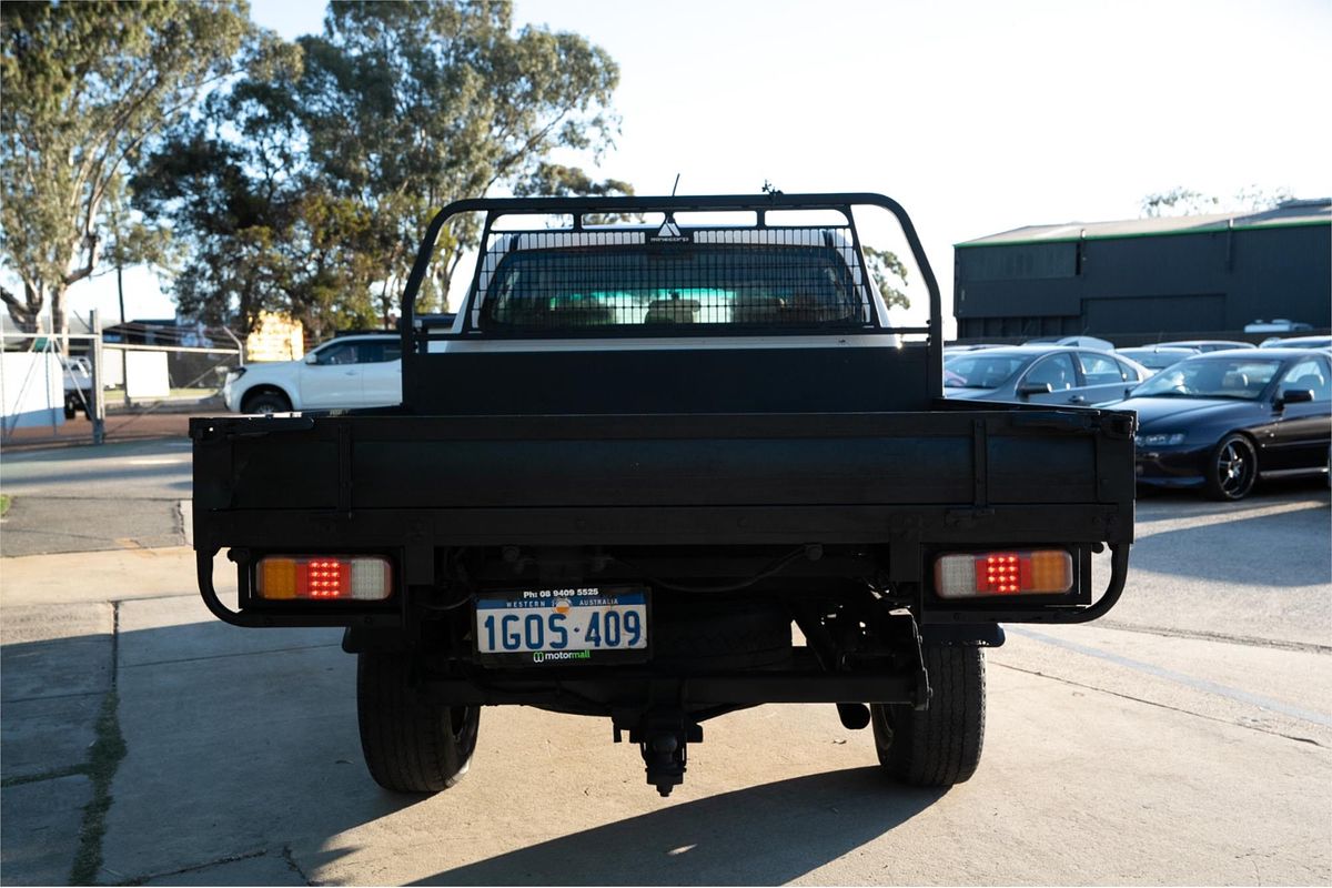 2012 Toyota Hilux SR KUN26R 4X4