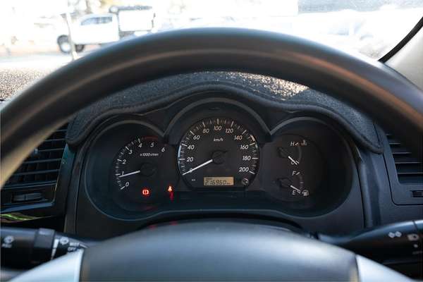 2012 Toyota Hilux SR KUN26R 4X4