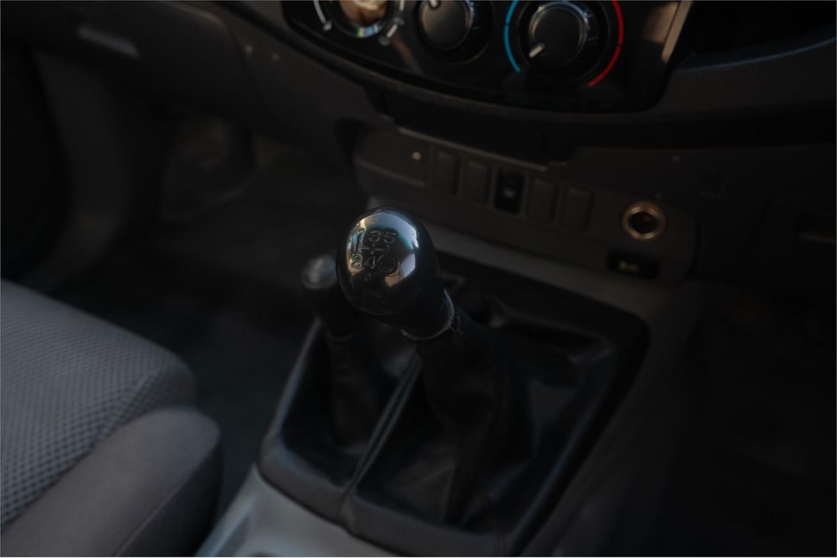 2012 Toyota Hilux SR KUN26R 4X4