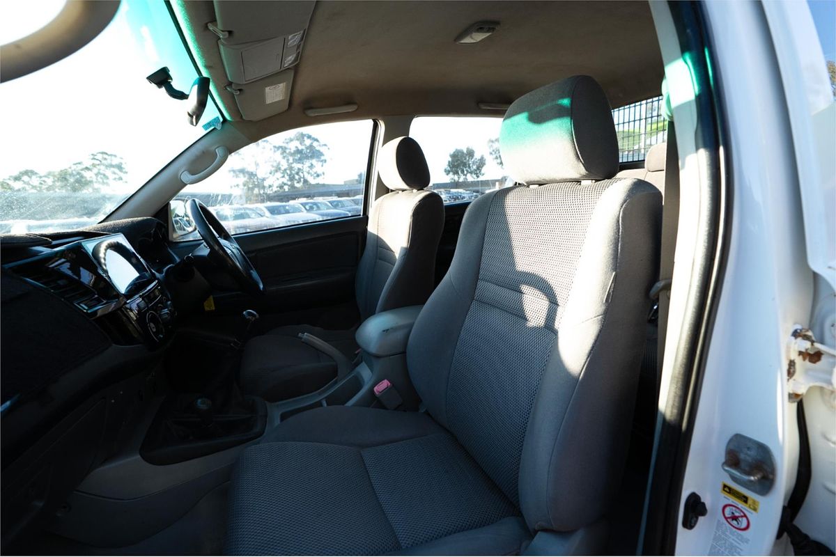 2012 Toyota Hilux SR KUN26R 4X4