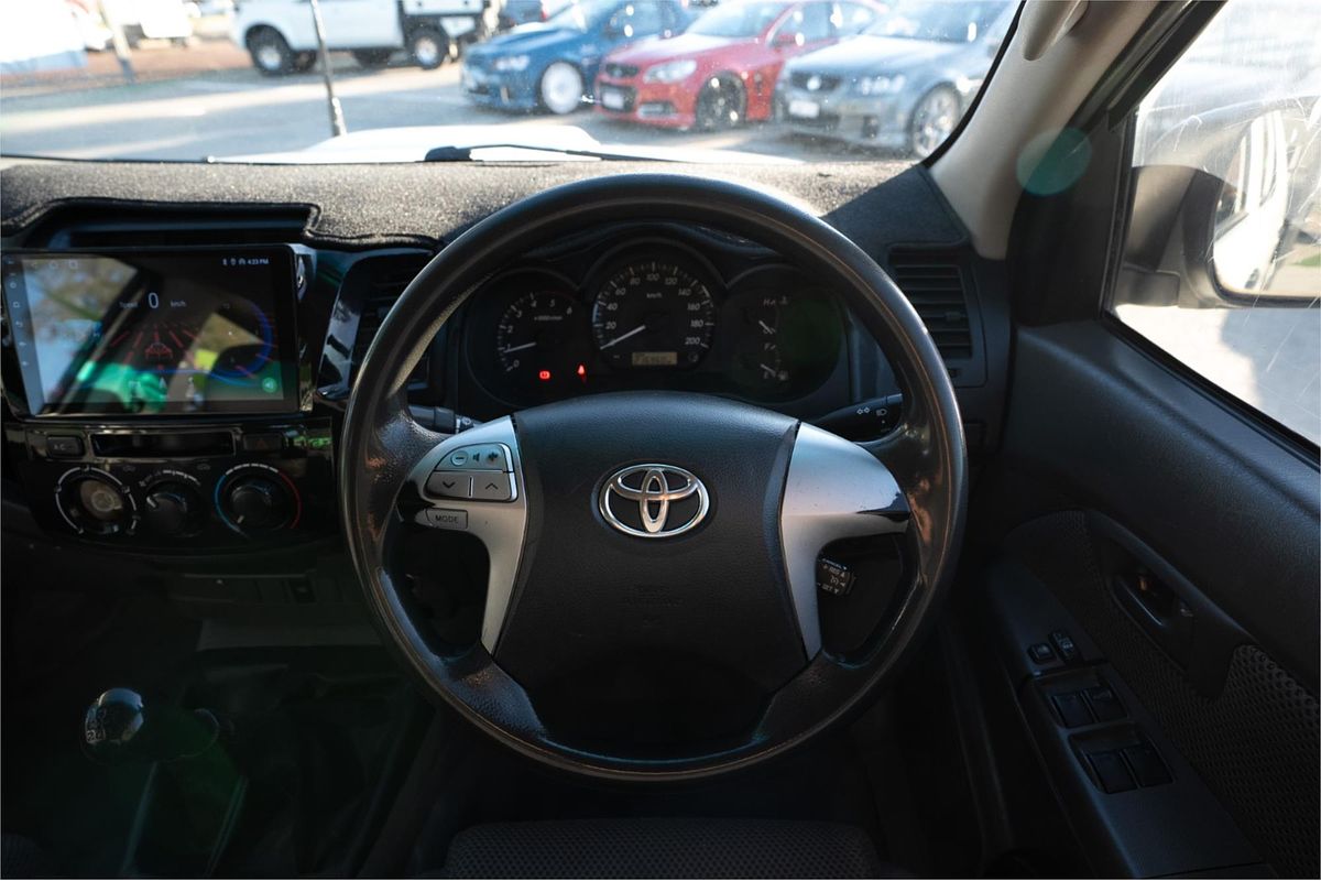 2012 Toyota Hilux SR KUN26R 4X4