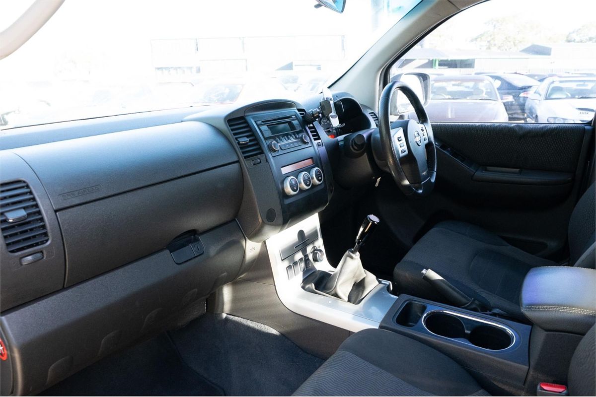 2013 Nissan Navara ST D40 Series 6 4X4