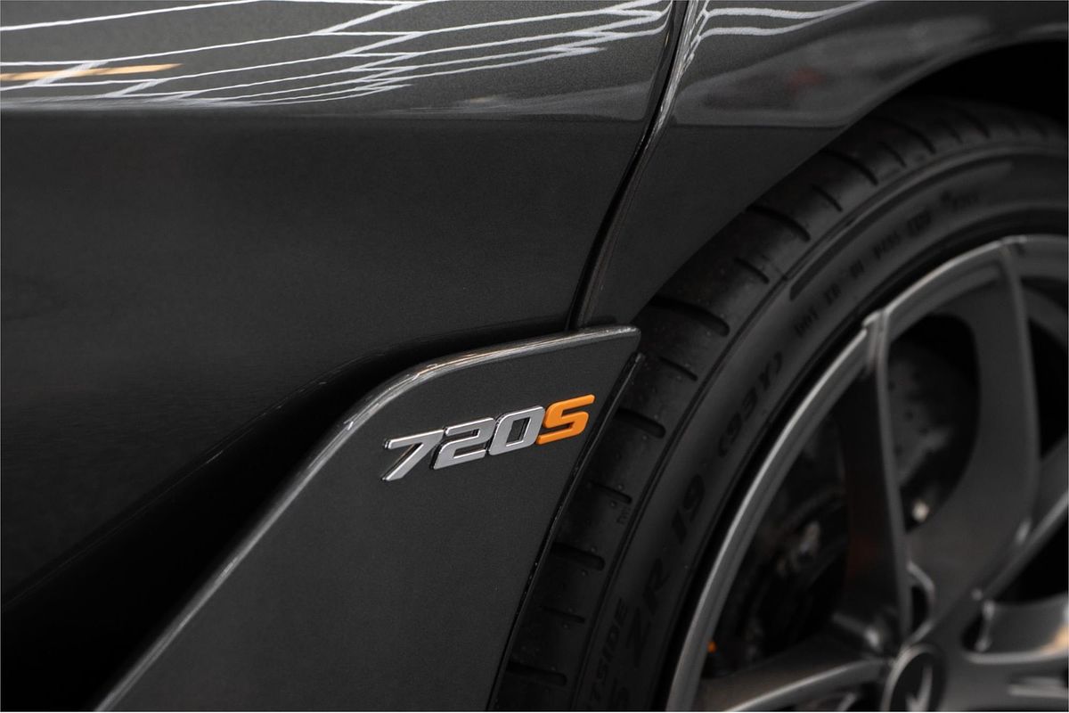 2019 McLaren 720S PERFORMANCE P14