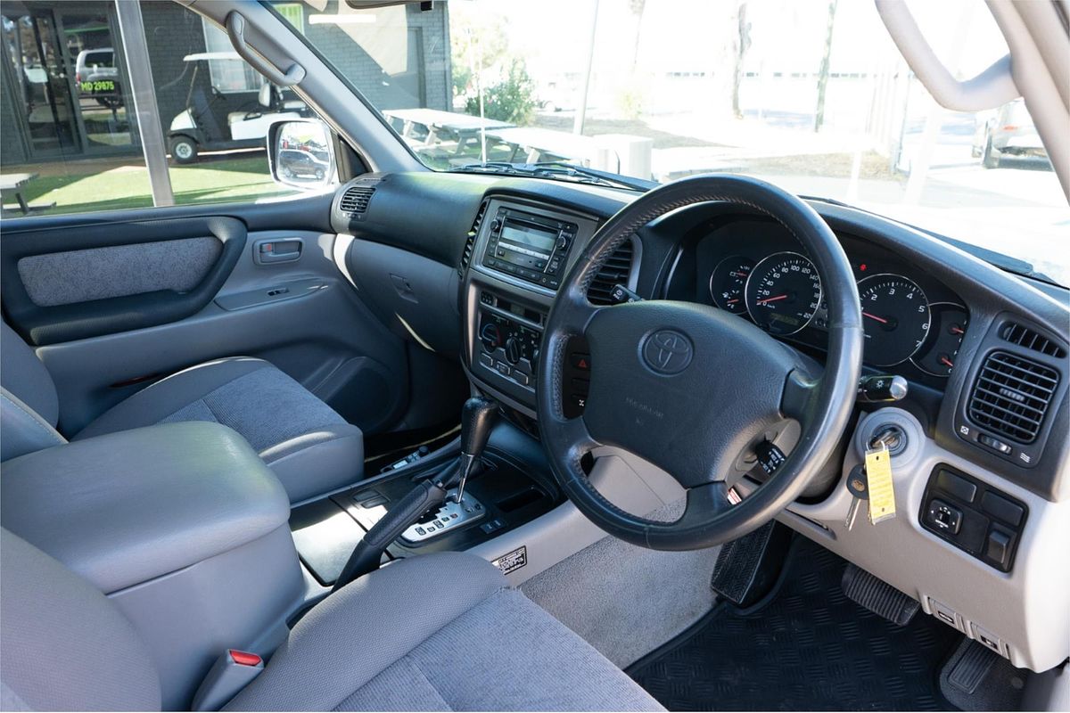 2007 Toyota Landcruiser GXL UZJ100R UPGRADE II