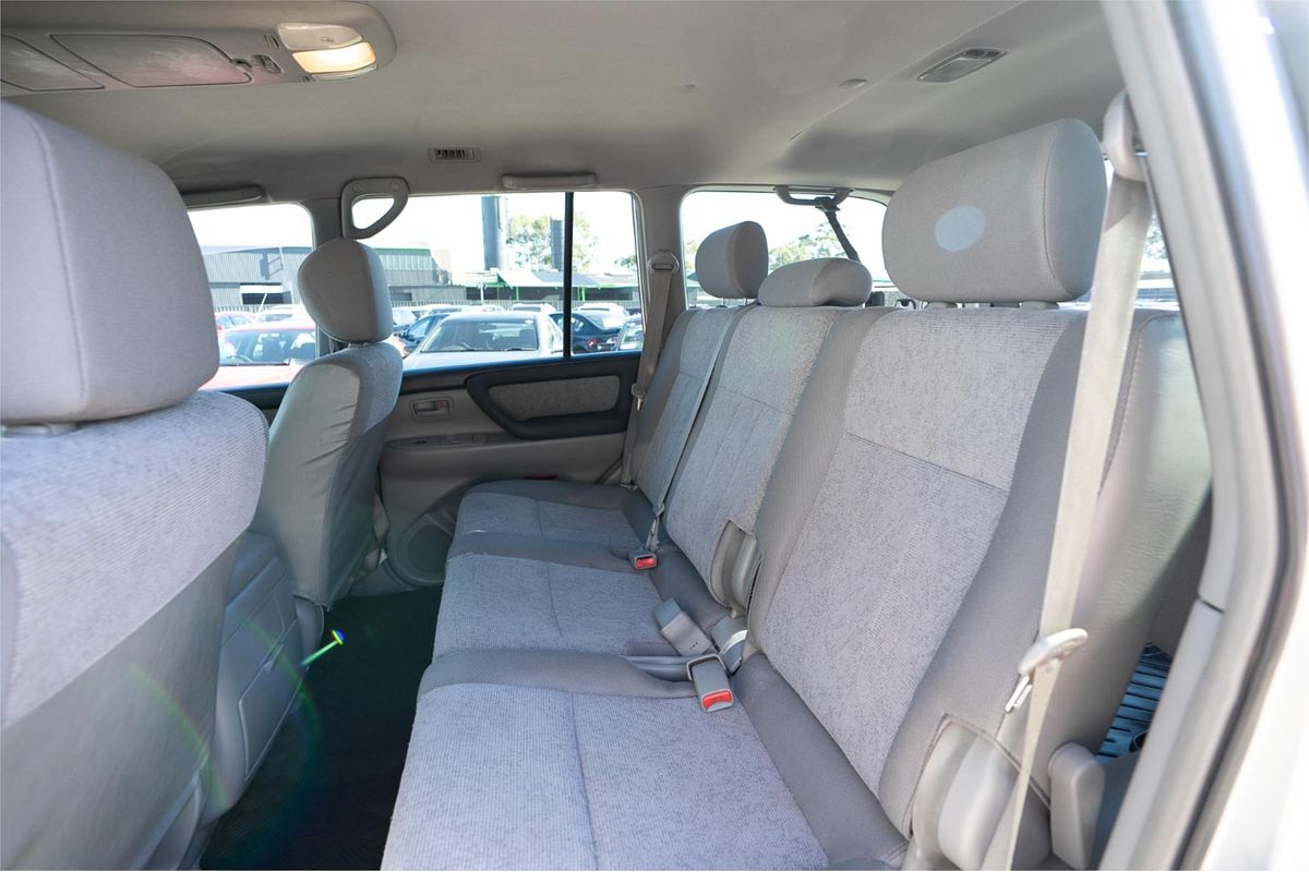 2007 Toyota Landcruiser GXL UZJ100R UPGRADE II