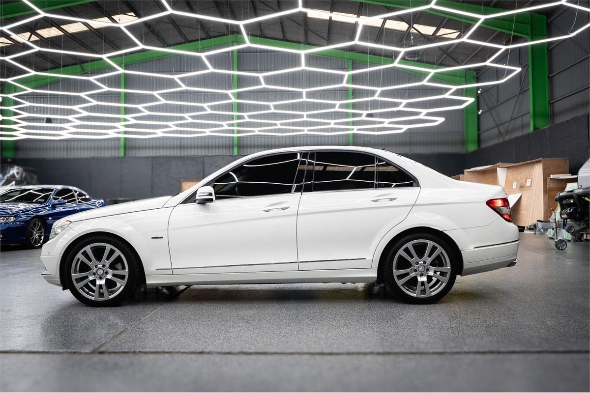 2010 Mercedes-Benz 200 CGI W204 MY10