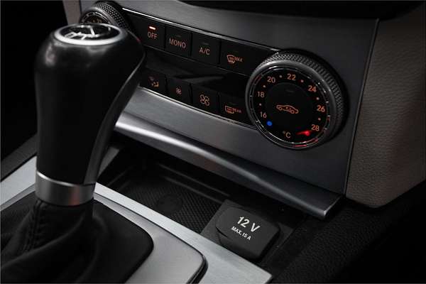2010 Mercedes-Benz 200 CGI W204 MY10