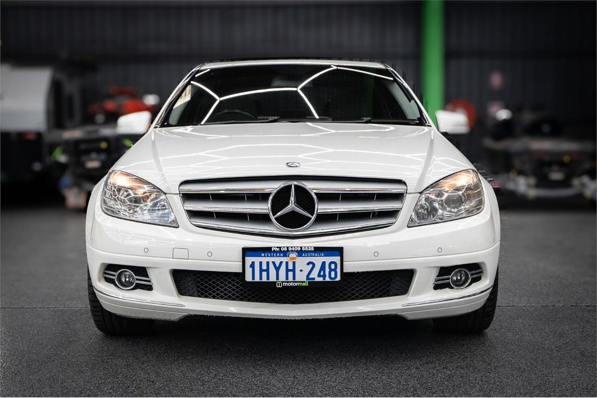 2010 Mercedes-Benz 200 CGI W204 MY10