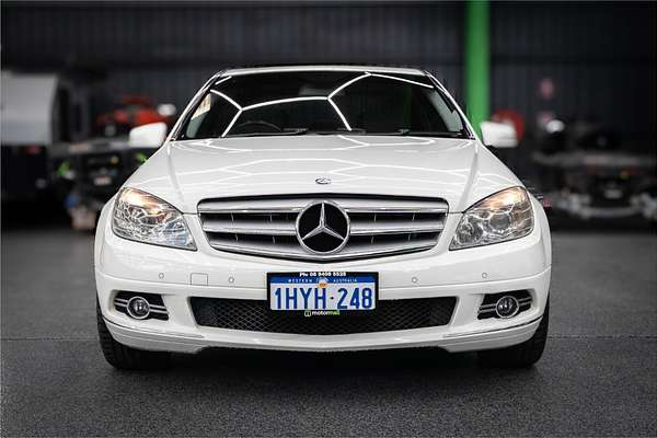 2010 Mercedes-Benz 200 CGI W204 MY10