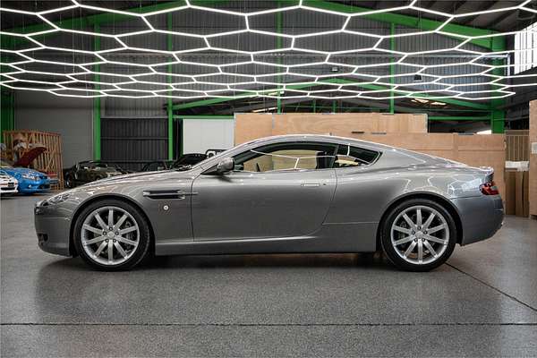 2005 Aston Martin DB9
