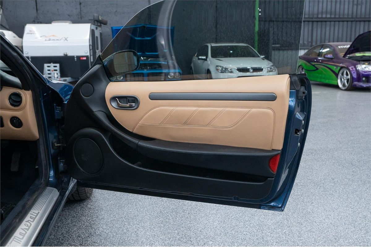 2004 Maserati Coupe M138