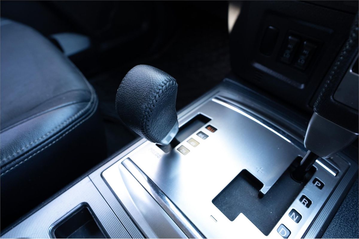 2009 Mitsubishi Pajero VR-X NT