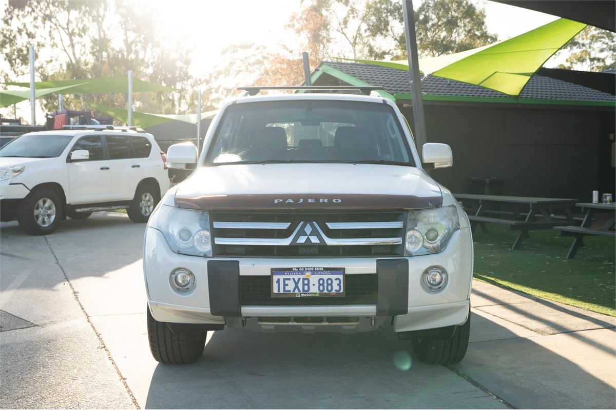 2009 Mitsubishi Pajero VR-X NT