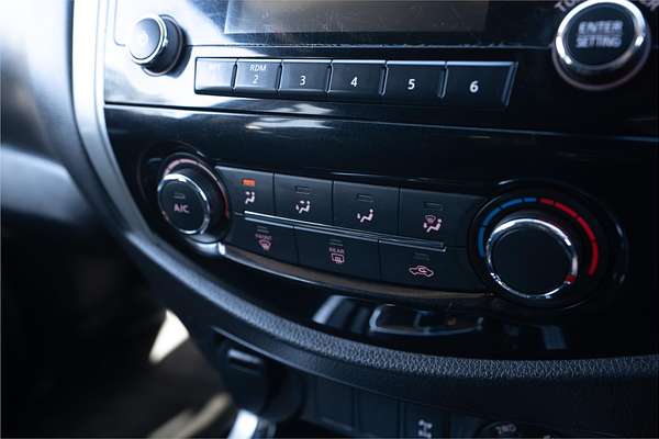 2018 Nissan Navara ST D23 Series 3 4X4
