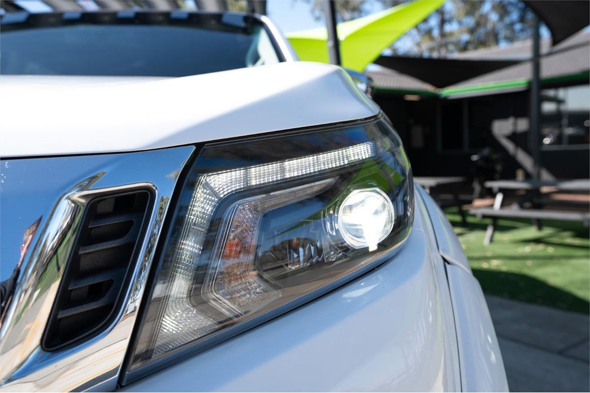 2018 Nissan Navara ST D23 Series 3 4X4