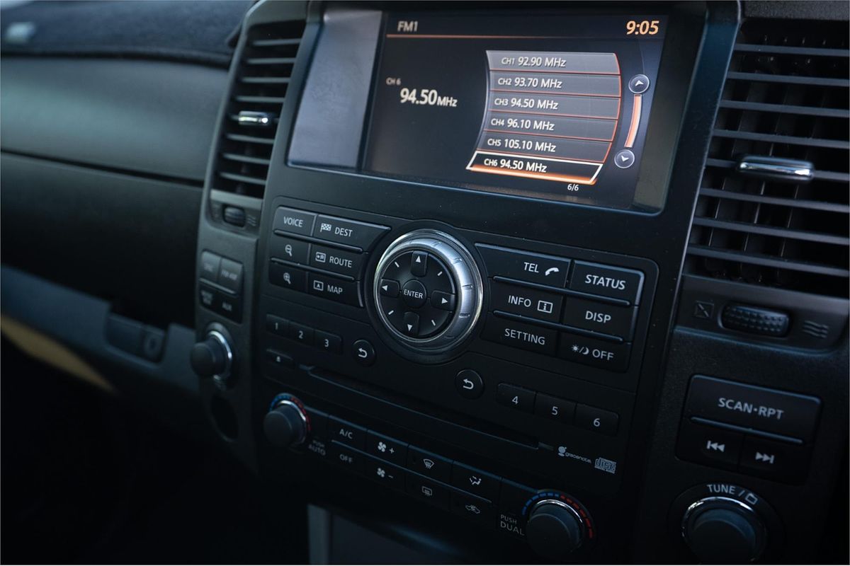 2014 Nissan Navara ST TITANIUM EDITION (4x4) D40 4X4