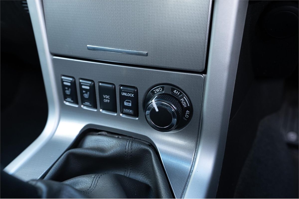 2014 Nissan Navara ST TITANIUM EDITION (4x4) D40 4X4