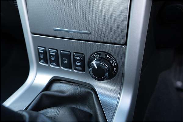 2014 Nissan Navara ST TITANIUM EDITION (4x4) D40 4X4