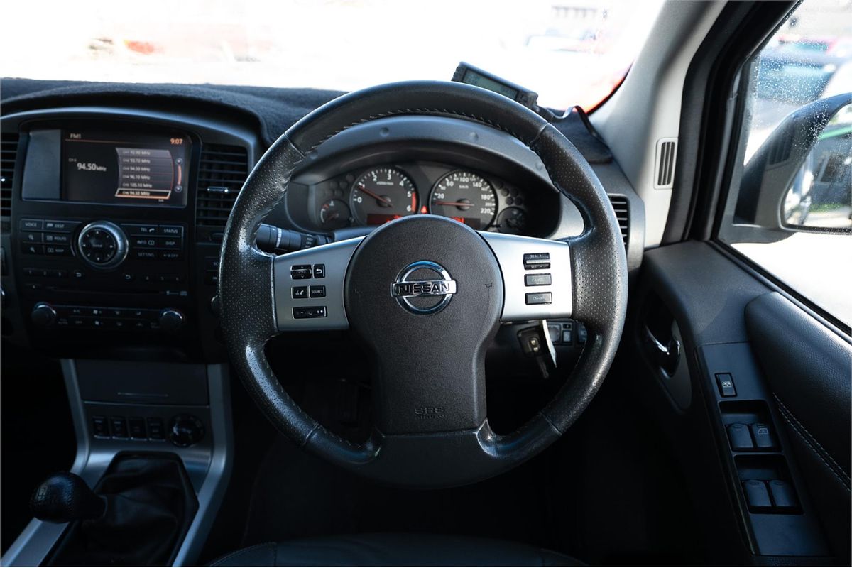 2014 Nissan Navara ST TITANIUM EDITION (4x4) D40 4X4