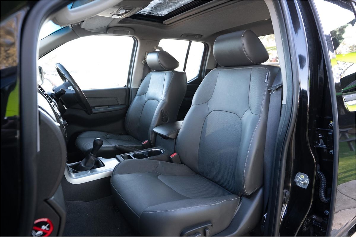 2014 Nissan Navara ST TITANIUM EDITION (4x4) D40 4X4