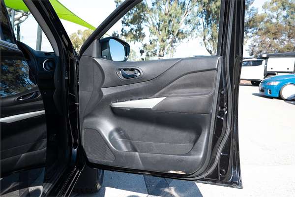 2015 Nissan Navara ST D23 4X4