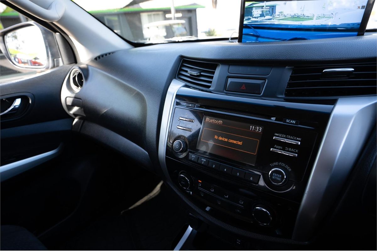 2015 Nissan Navara ST D23 4X4