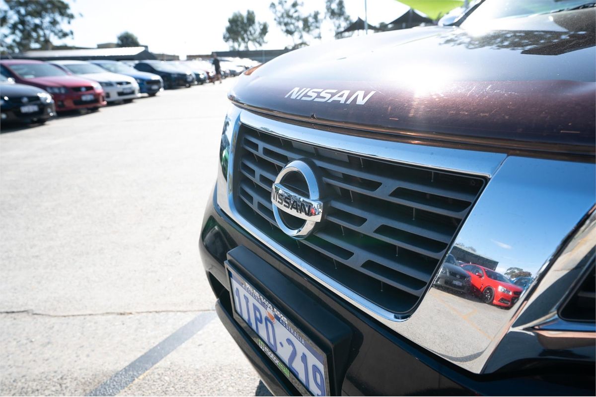 2015 Nissan Navara ST D23 4X4