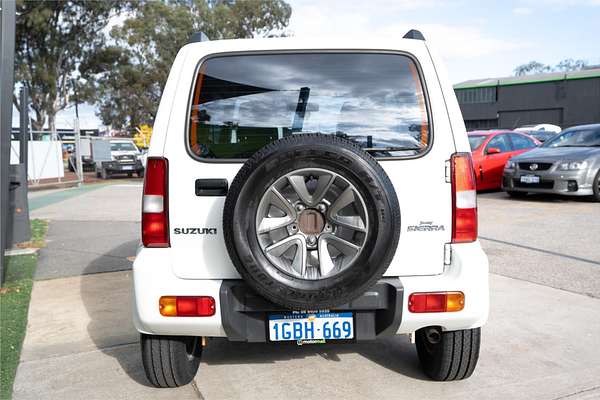 2016 Suzuki Jimny MY15